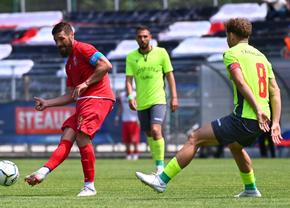 Arbitru cu ecuson FIFA la CSA Steaua - CS Afumați, barajul pentru promovarea în Liga 2