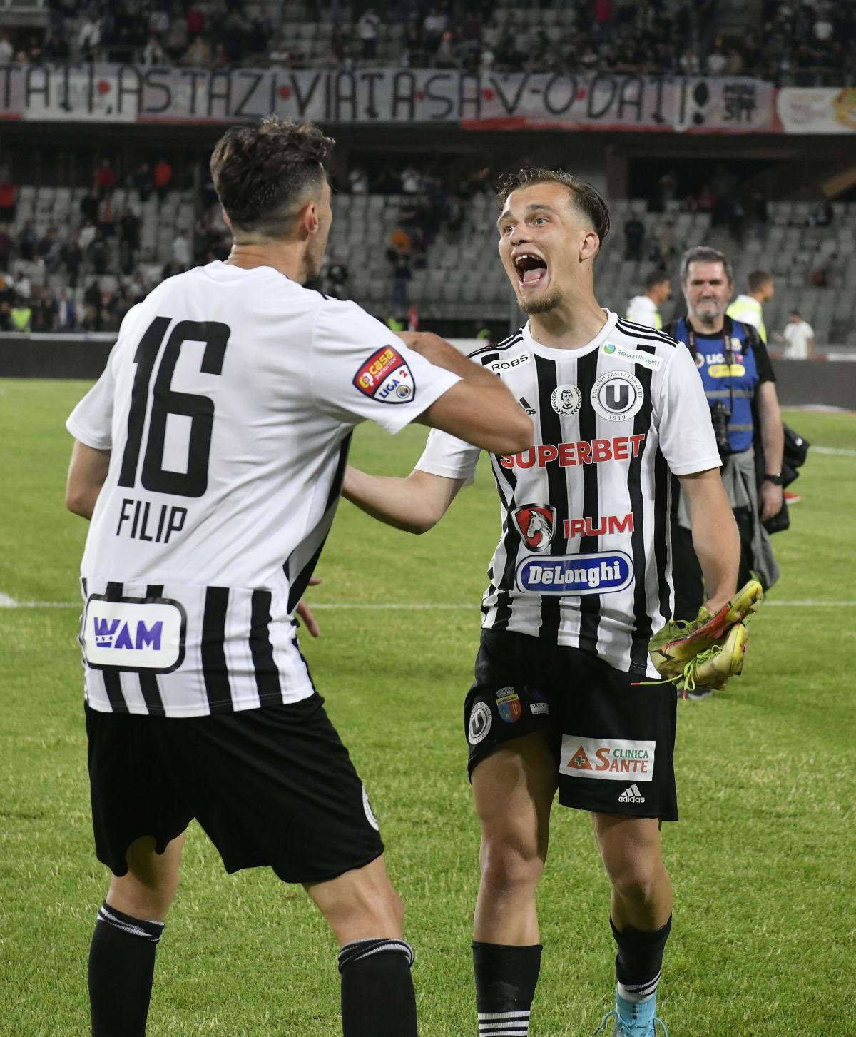 Dinamo, îngropată de portari » Câte gafe a comis preferatul DDB