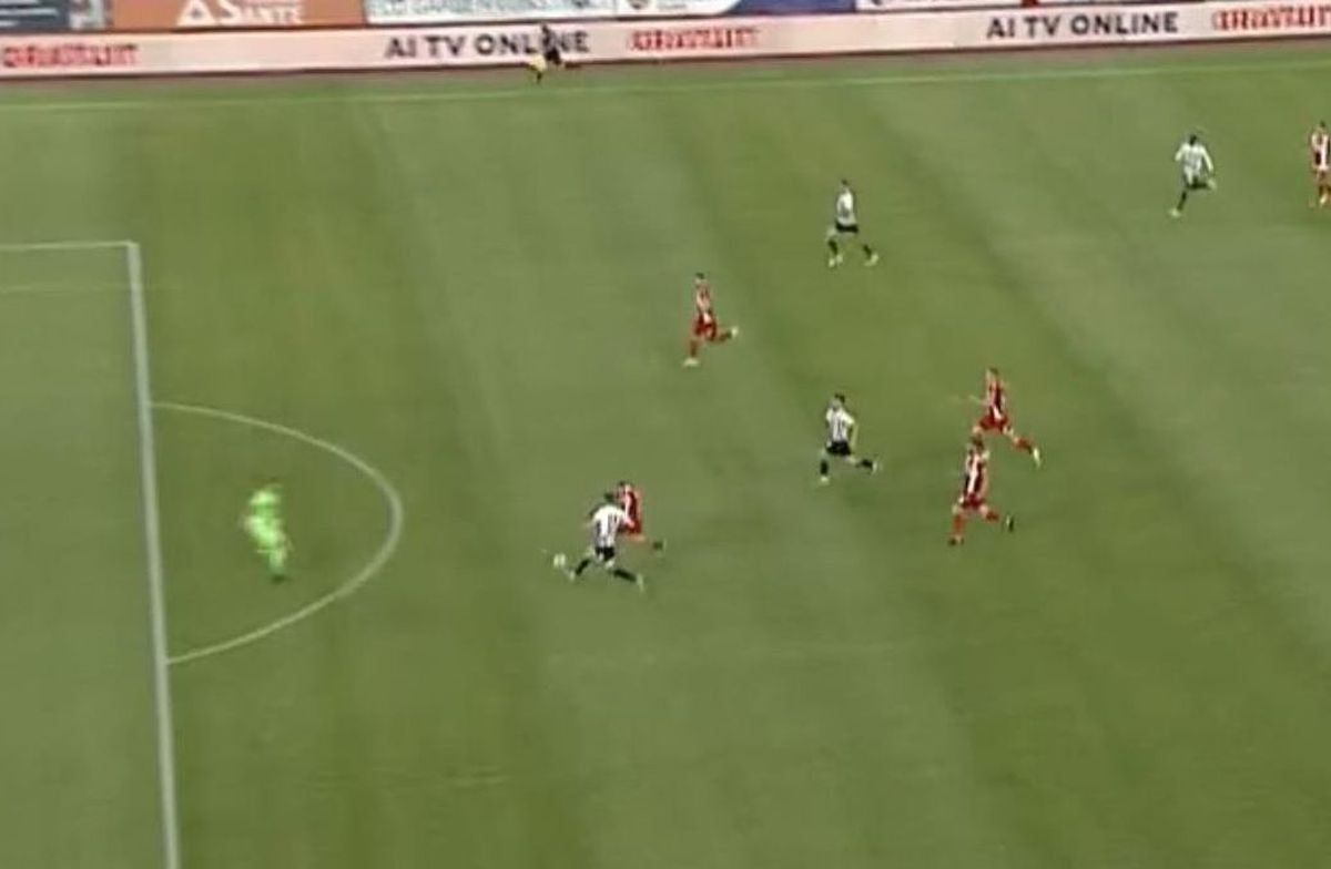 Mihai Eșanu, gafă inexplicabilă în U Cluj - Dinamo