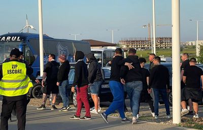 Reporterii GSP au surprins răfuiala petrecută fix lângă stadion, înainte de Farul - FCSB » Intervenție promptă a jandarmilor