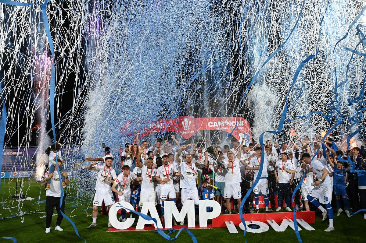 Eroarea lui Târnovanu a readus-o în joc pe Farul! Portarul celor de la FCSB și-a mușcat din tricou de ciudă