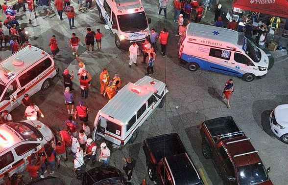 Tragedie în fotbal! 12 oameni au murit și peste 100 sunt răniți în incidentele grave din El Salvador » S-au călcat în picioare pe stadion!
