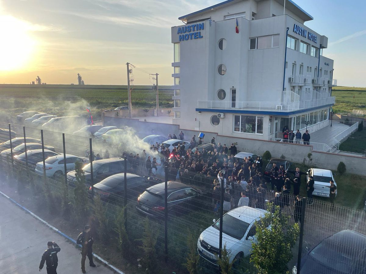 Ce au contestat cei de la FCSB înaintea golului de 2-2 marcat de Băluță și ce arată reluările fazei