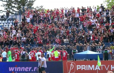 Mesajul suporterilor după ce Dinamo a clacat la Iași și a ratat promovarea directă » Galeria i-a chemat pe jucători la gard