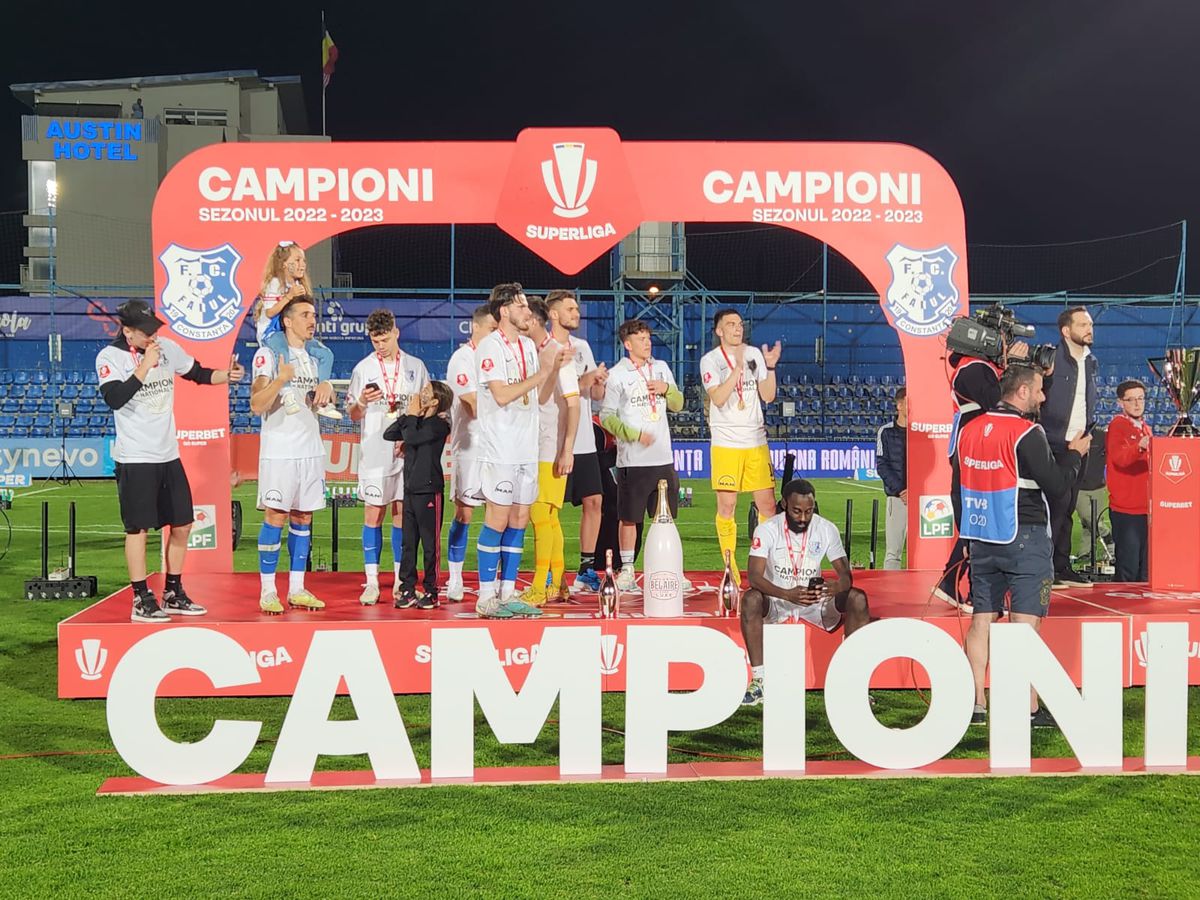 Farul e NOUA CAMPIOANĂ a României, după un comeback LEGENDAR! Puștii lui Hagi au insistat și au atacat până au dezintegrat-o pe FCSB