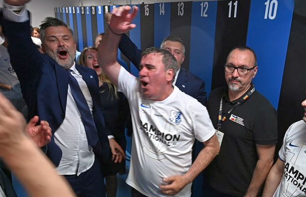 „I-am distrus!” » Hagi cântă și dansează în vestiar după câștigarea titlului. Imagini MEMORABILE