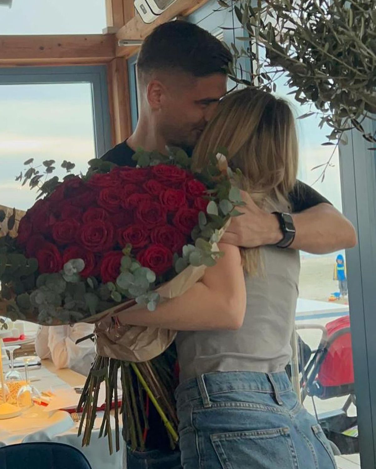 Un titular al lui Hagi e din nou îndrăgostit: a „oficializat” relația pe Instagram