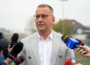 Îl pierde Dinamo pe Dennis Politic? » Ce crede Zăvăleanu