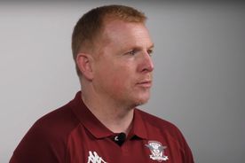 Primul nume care critică decizia lui Șucu de a-l aduce pe Neil Lennon la Rapid: „Nu-l apucă prima zăpadă!”