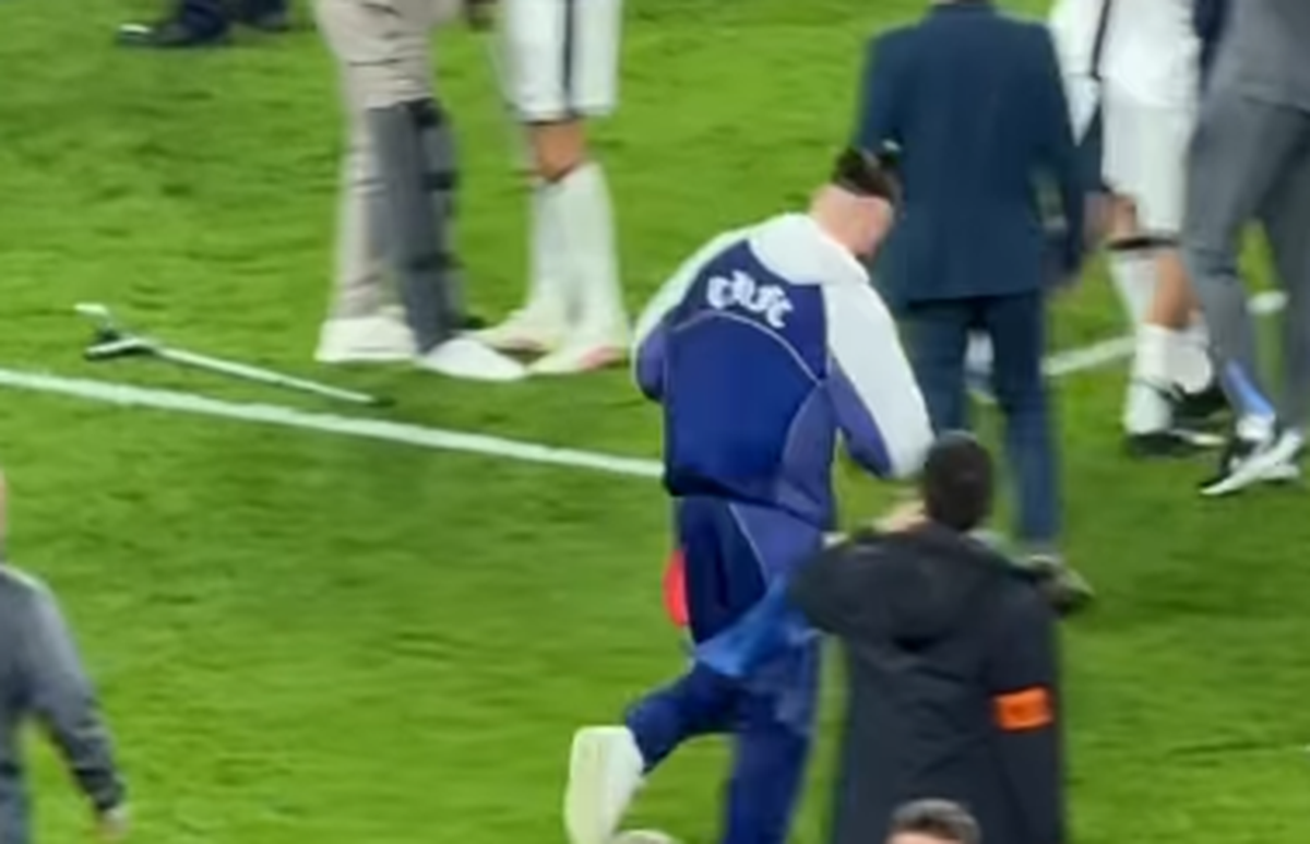 Radu Drăgușin, câștigător de Europa League