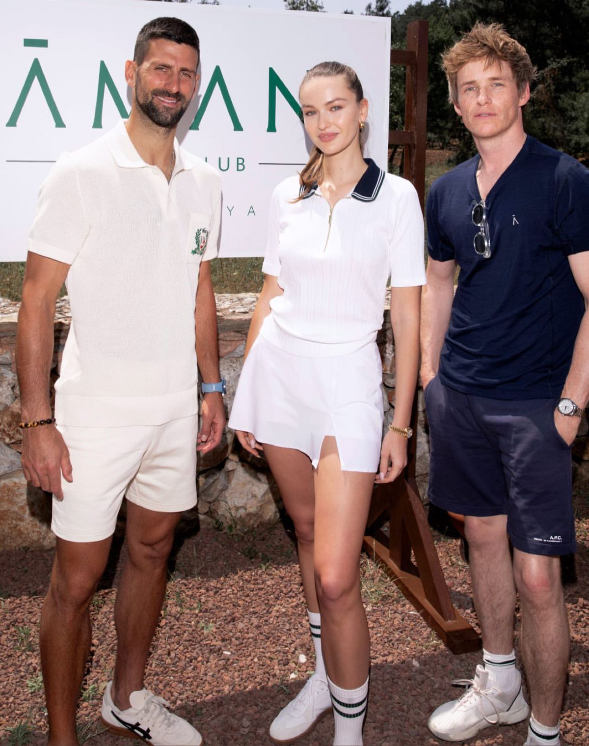 Novak Djokovic a acceptat provocarea și a jucat tenis cu „cea mai frumoasă femeie din lume” » Filmarea a fost interzisă