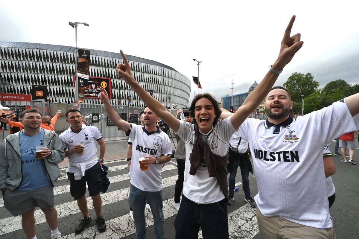 Tottenham - Manchester United, finala Europa League » Imagini cu suporterii