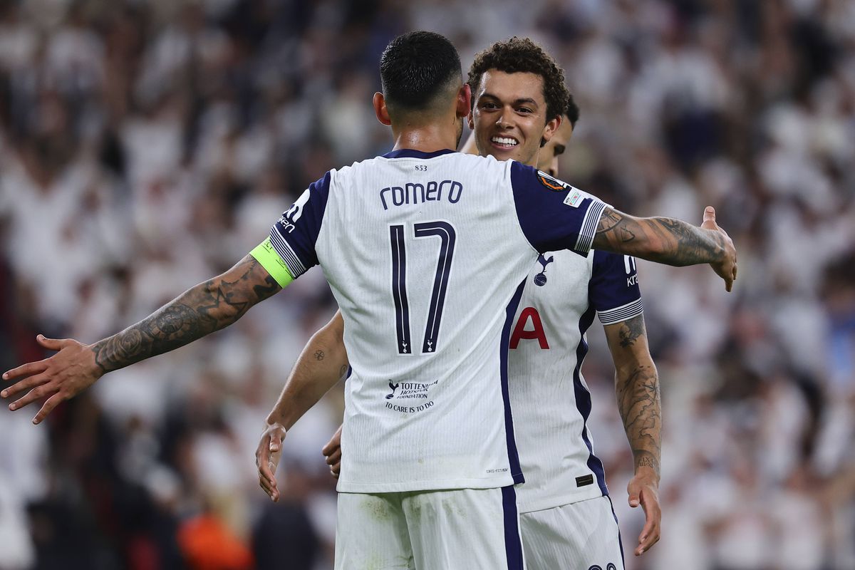 Mihai Stoica nu s-a ferit de cuvinte, după finala Tottenham - Manchester United: „Execrabil!”