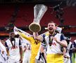 Radu Drăgușin, cu tricolorul pe podiumul Europa League » România, din nou în elită: imagini emoționante pe San Mames