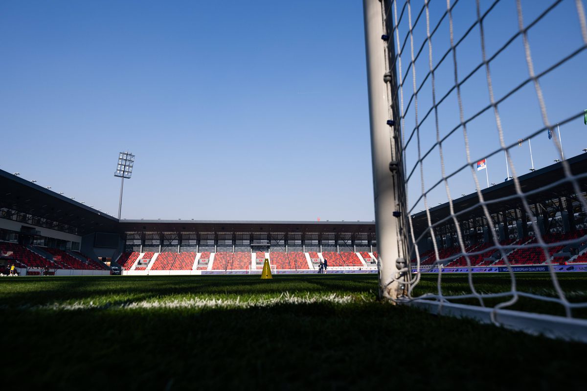 Englezii se consideră umiliți de Serbia: „Jucăm pe un stadion mai mic decât unele din liga noastră a patra!”