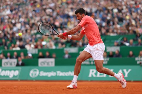 Novak Djokovic, prima victorie pe zgură în acest an » Urmează duelul cu jucătorul care l-a învins la Madrid
