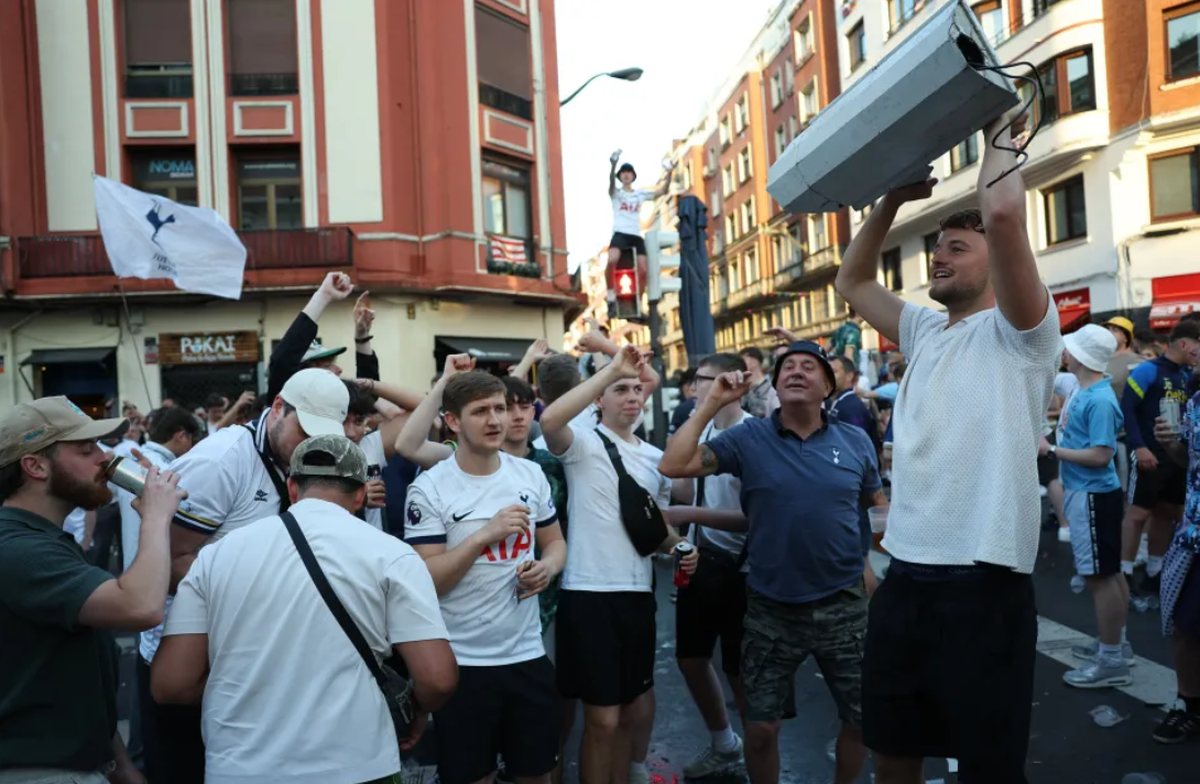Tottenham - Manchester United, finala Europa League » Imagini cu suporterii