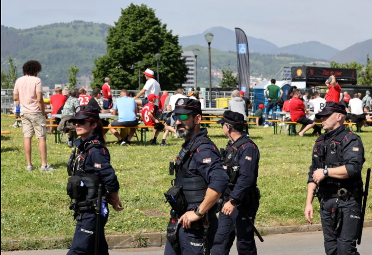 „Au dărâmat semafoare și au vomitat pe străzi” » HAOS la Bilbao, înainte de finala Europa League