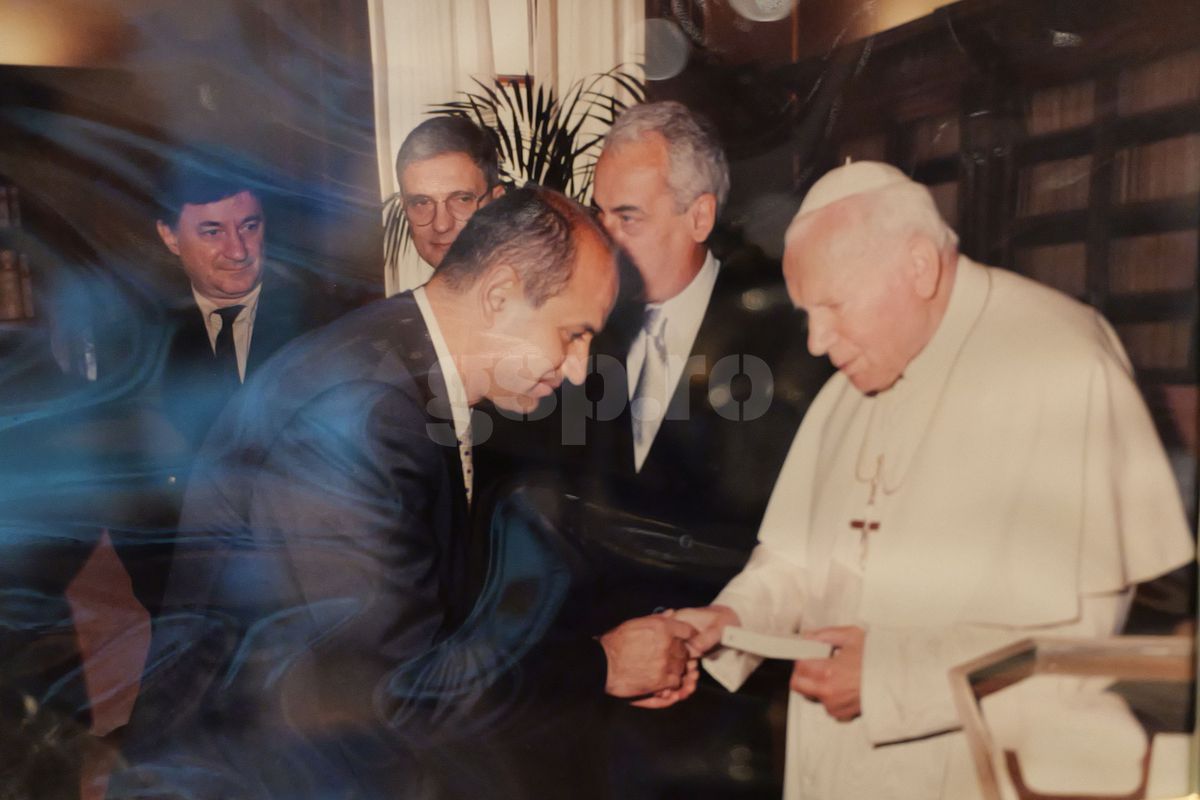 Copos birou Crowne Plaza 2025