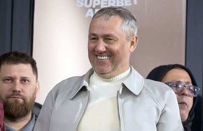 Mihai Rotaru a spus cum a ales noul antrenor de la Craiova: „La Universitatea nu e pe ieftineală!” » L-a comparat cu un tehnician din Premier League