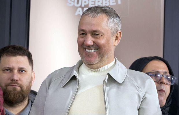 Mihai Rotaru a spus cum a ales noul antrenor de la Craiova: „La Universitatea nu e pe ieftineală!” » L-a comparat cu un tehnician din Premier League