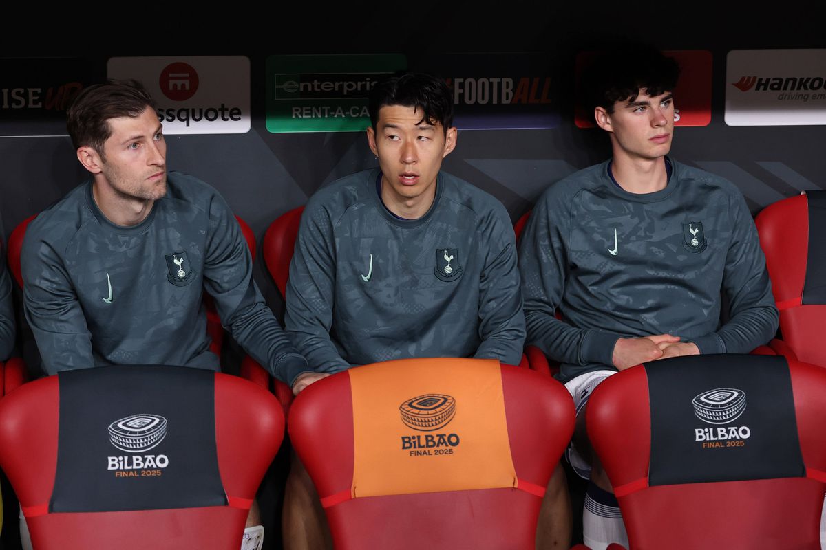 Mihai Stoica nu s-a ferit de cuvinte, după finala Tottenham - Manchester United: „Execrabil!”