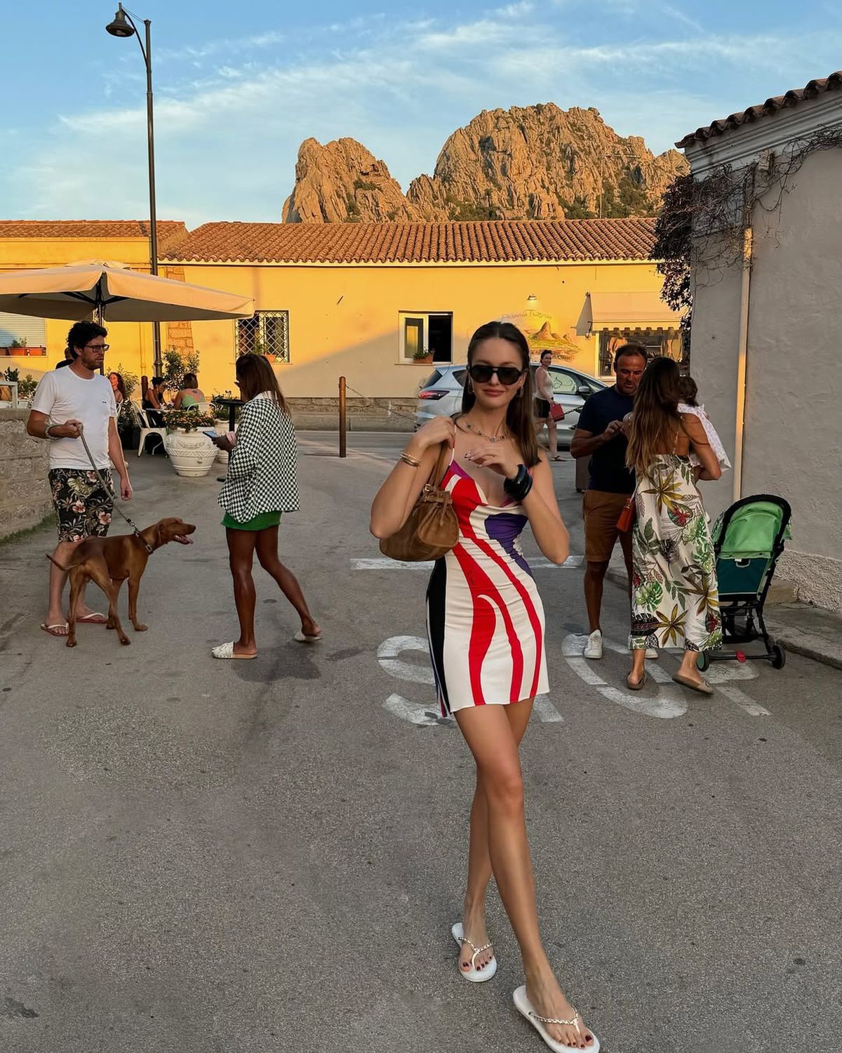 Novak Djokovic a acceptat provocarea și a jucat tenis cu „cea mai frumoasă femeie din lume” » Filmarea a fost interzisă