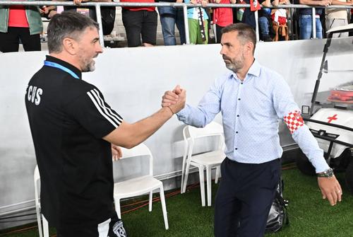Adrian Mihalcea, aici lângă Zeljko Kopic de la Dinamo, foto: Imago Images