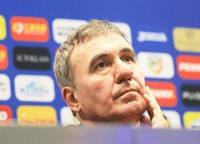 Jucătorul Craiovei Maxima a făcut praf selecția lui Hagi: „Să meargă pe burtă cu Burcă al lui!”