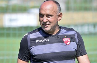 DINAMO. Florin Prunea iese la atac: „Negoiță și Bălănescu sunt DISPERAȚI să vândă jucători!” + „De când am venit mi-au spus că el trebuie dat afară!”