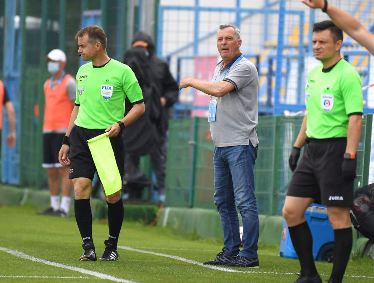 Decizie de ultimă oră a celor de la Poli Iași în privința lui Mircea Rednic, după 3 înfrângeri consecutive