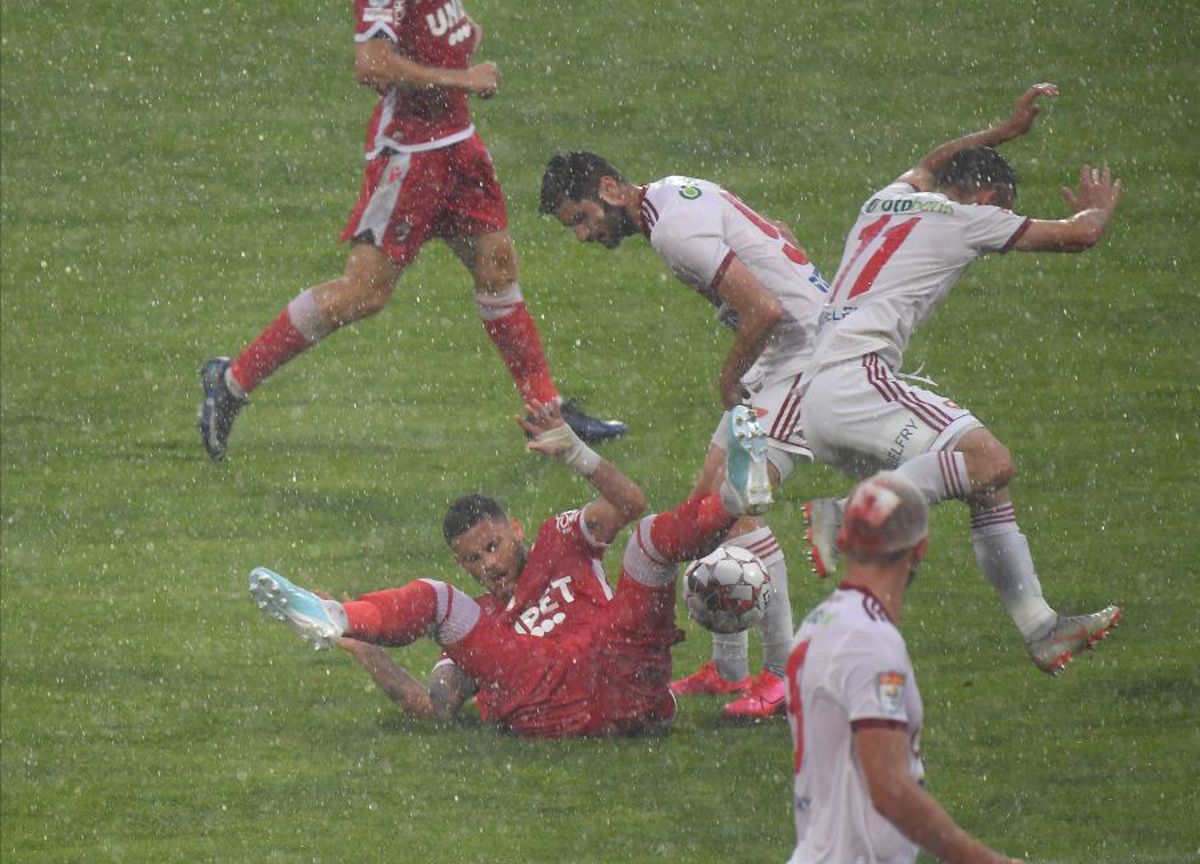 DINAMO - SEPSI 1-3. CRONICĂ: DD în B! „Câinii”, umiliți pe teren propriu în primul meci oficial cu Mihalcea antrenor