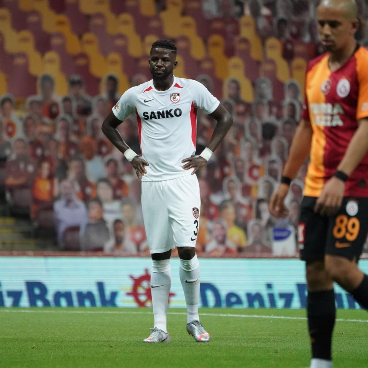 GALATASARAY - GAZIANTEP 3-3. Alex Maxim, erou pentru echipa lui Marius Șumudică » Thriller cu 15 minute de prelungire