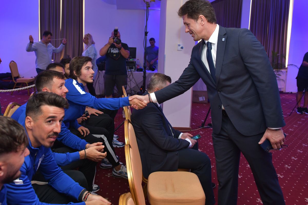 Viitorul și Farul Constanța au fuzionat: Gică Hagi va fi antrenor » Cum arată conducerea, primele transferuri + promisiune pentru un nou stadion
