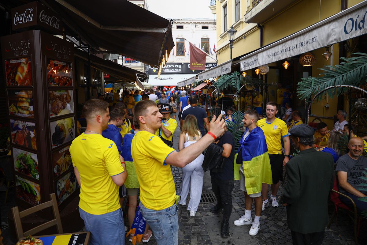 Ucraina - Austria. Suporteri în Centrul Vechi