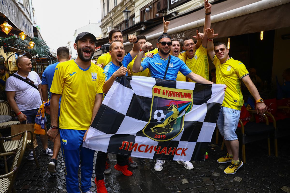 Ucraina - Austria. Suporteri în Centrul Vechi