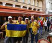 SHOW în Centrul Vechi, înainte de Ucraina - Austria » Forțele de ordine au fraternizat cu fanii
