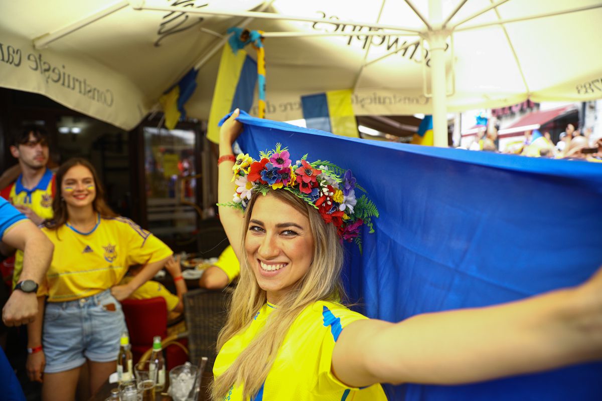 Ucraina - Austria. Suporteri în Centrul Vechi