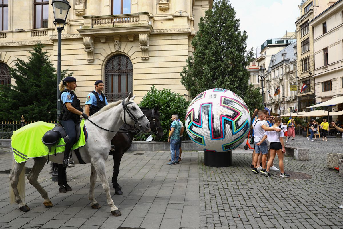 Ucraina - Austria. Suporteri în Centrul Vechi