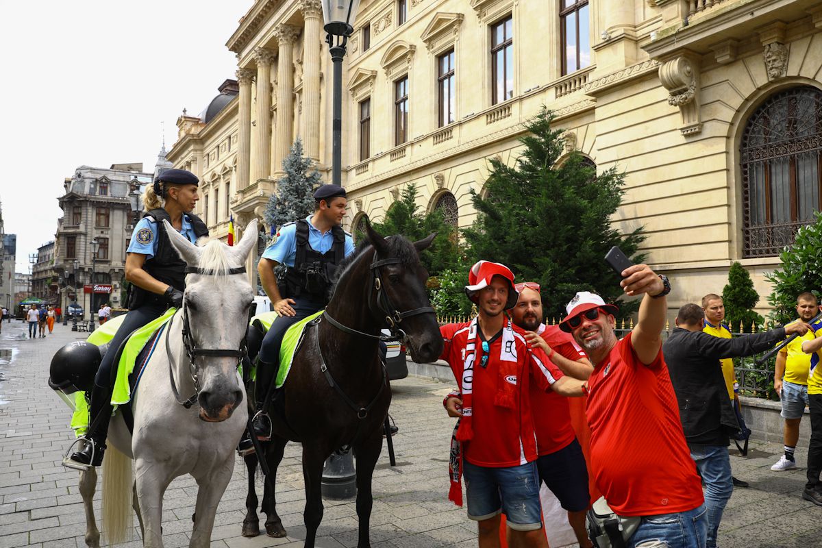 Ucraina - Austria. Suporteri în Centrul Vechi