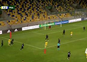 România U19, defavorizată contra Franței? Faza controversată care ne-ar fi putut aduce un egal istoric: a fost sau n-a fost?