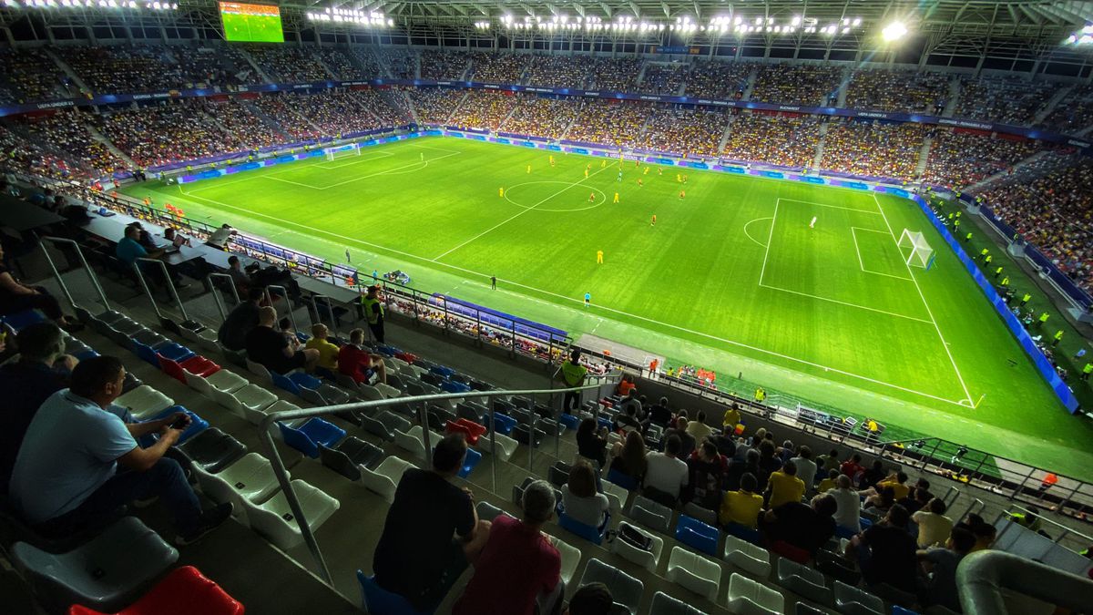 Sold-out și record închipuit » FRF a anunțat că s-au vândut toate biletele la meciul cu Spania, dar realitatea a fost alta în Ghencea