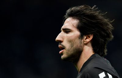 Căpitanul Italiei, din România direct în Top 4 Premier League!