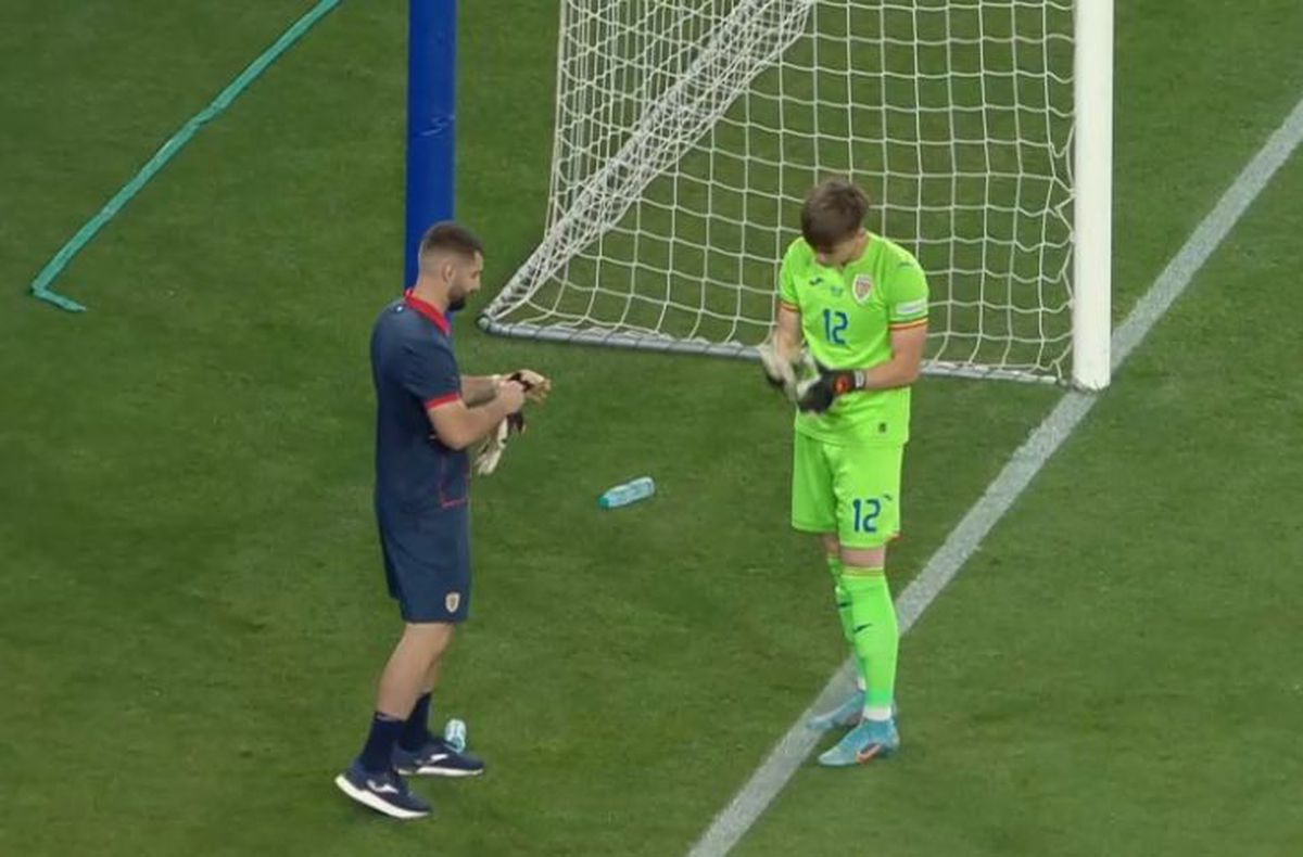 Mihai Popa, moment inedit în România U21 - Spania U21 / FOTO: Capturi @TVR 1