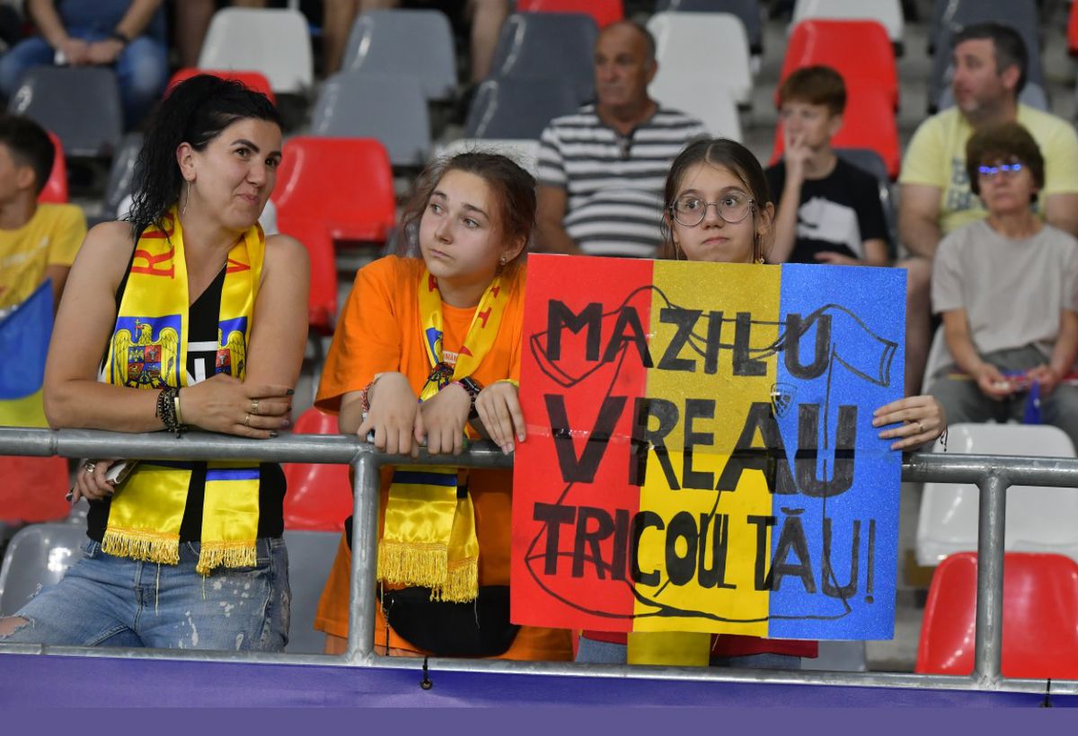 Huiduieli, războaie, tricolori „la cuțite” » 10 observații de la România - Spania 0-3