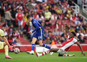 Transfer de 75 de milioane de euro pe axa Arsenal - Chelsea