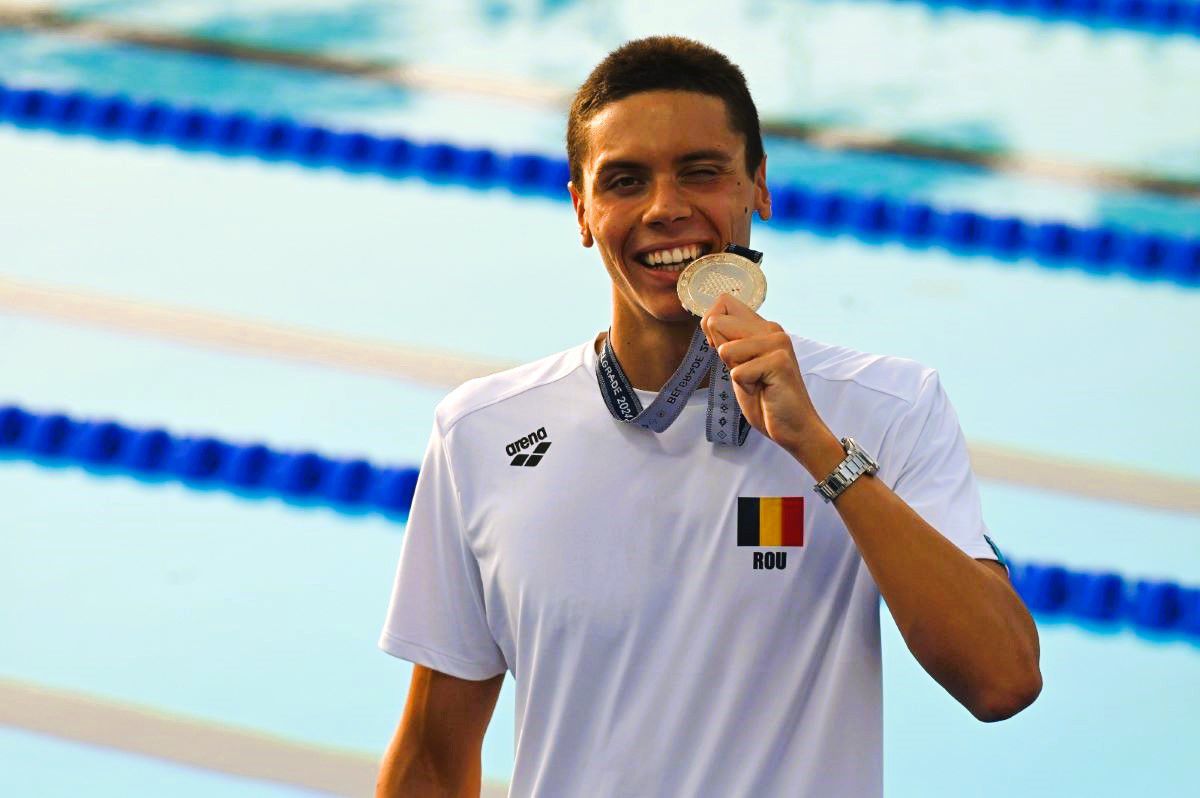 David Popovici, după dubla de aur de la Belgrad: „Trebuie să mă pregătesc pentru ce e mai complicat la Jocurile Olimpice”