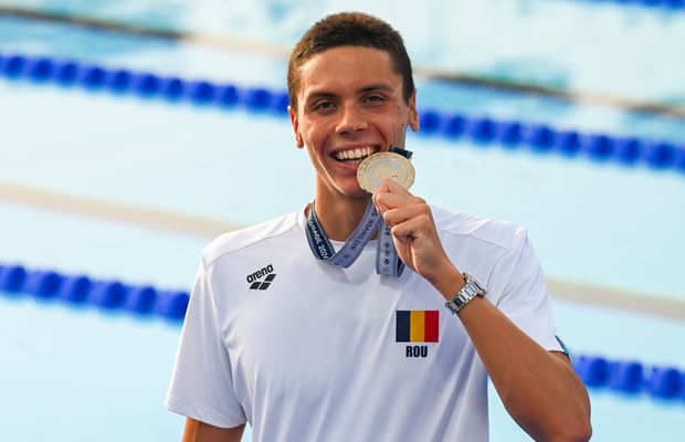 David Popovici și-a păstrat magistral titlul la 200 m liber la Campionatele Europene de la Belgrad! A condus de la început până la final