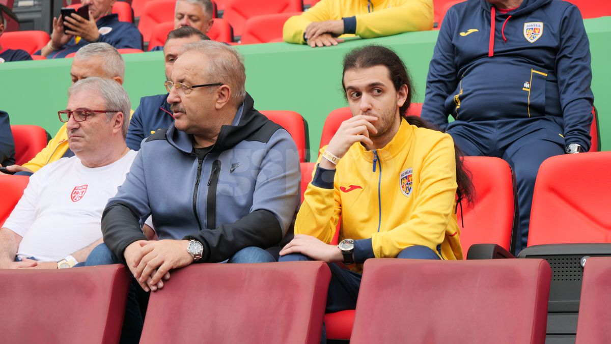 Vasile Dîncu și-a adus și fiul la Euro 2024