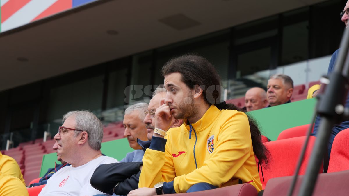 Vasile Dîncu și-a adus și fiul la Euro 2024
